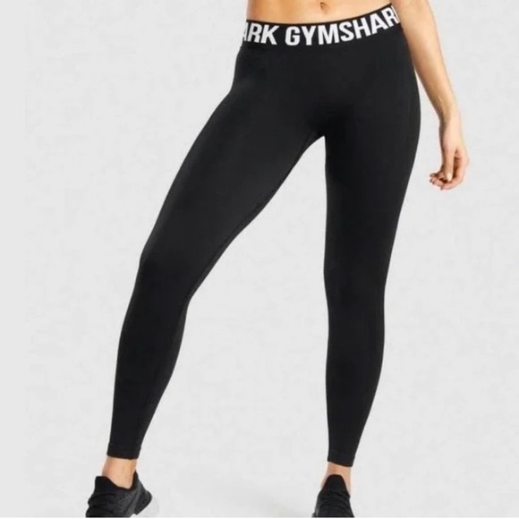 Gymshark Pants - Gymshark Fit Seamless Black Leggings